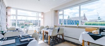 Holcombe Guest House