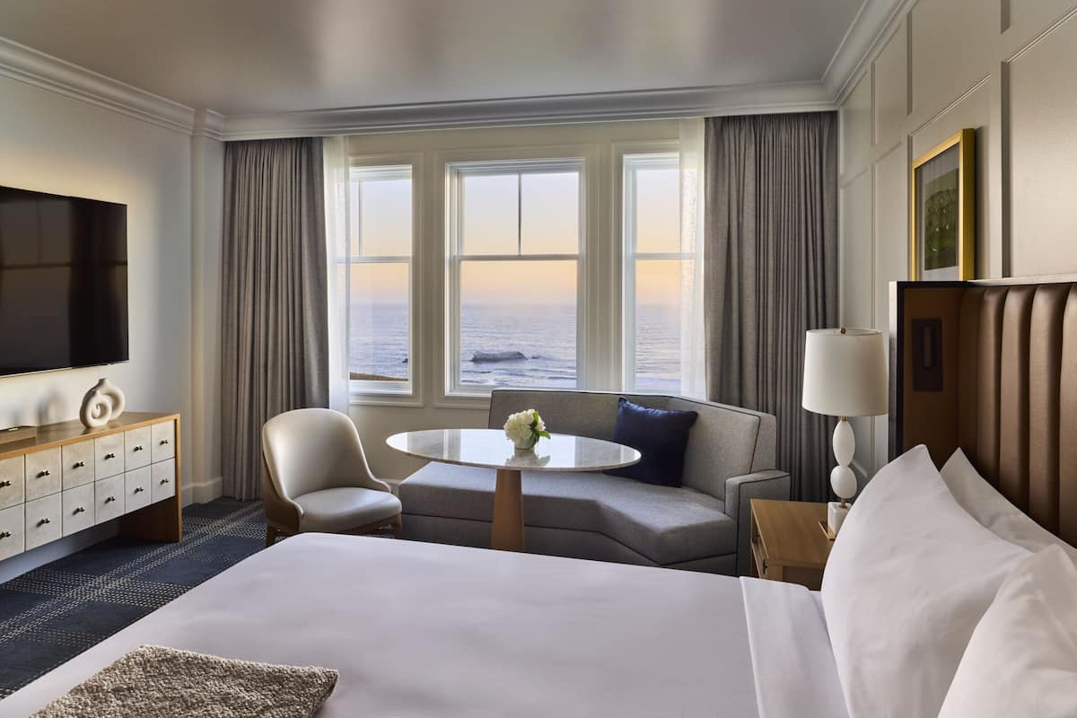 Ocean | 1 bedroom, Egyptian cotton sheets, premium bedding, down comforters