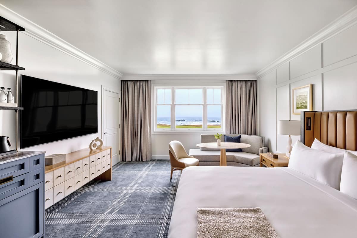 Ocean House Coastal | 1 bedroom, Egyptian cotton sheets, premium bedding, down comforters