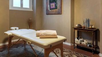 Deep-tissue massages, sports massages, 1 treatment room, massages