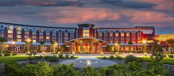 The Chattanoogan Hotel, Curio Collection by Hilton