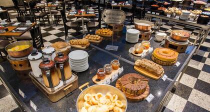 Estanplaza Funchal - Faria Lima