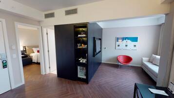 Habitación | Minibar, caja de seguridad en la habitación, wifi gratis y ropa de cama