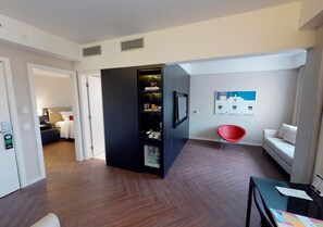 Camera | Minibar, una cassaforte in camera, Wi-Fi gratuito, lenzuola