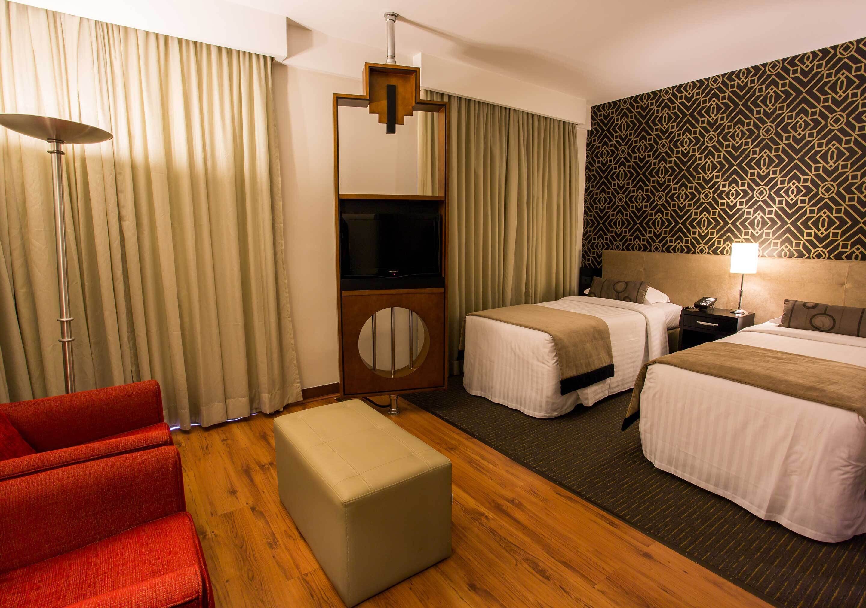 standard room, 2 single beds | 1 bedroom, minibar, in-room safe, desk