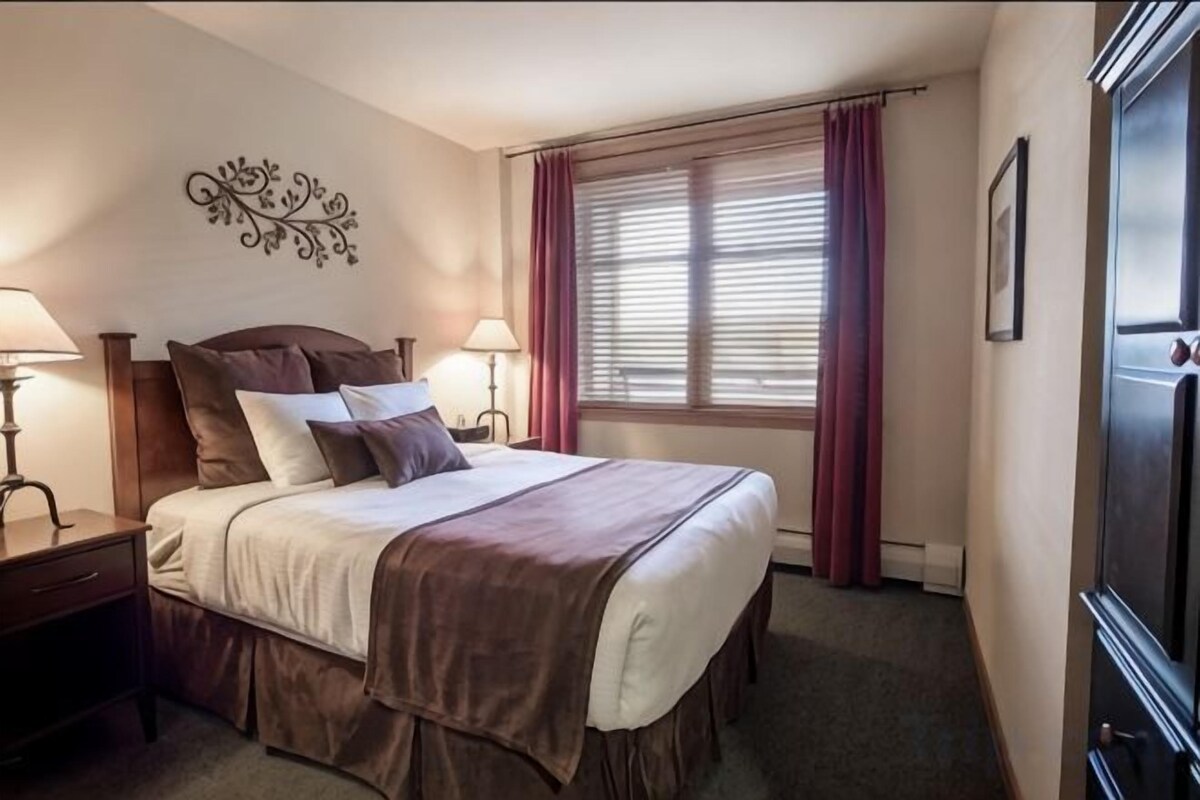 SELECT ONE BEDROOM