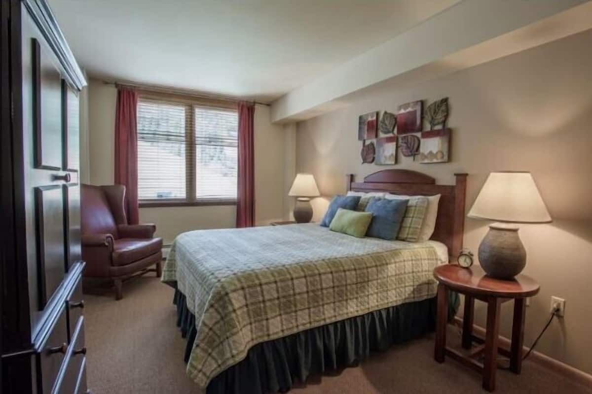 Premium bedding, individually decorated, individually furnished