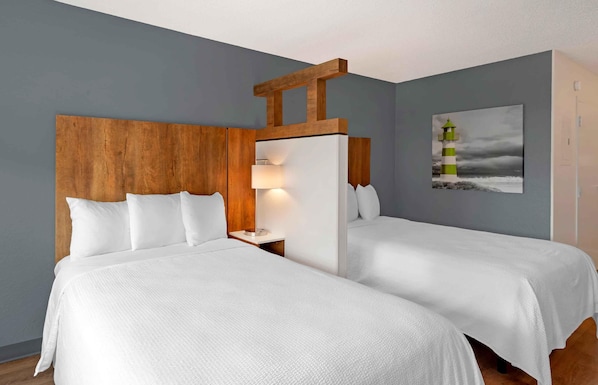 Premium bedding, desk, iron/ironing board, free WiFi