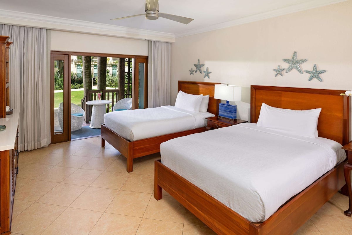 Room, 1 Bedroom, Ocean View (Tropical Walkout Concierge Double) | Hypo-allergenic bedding, minibar, in-room safe, blackout drapes