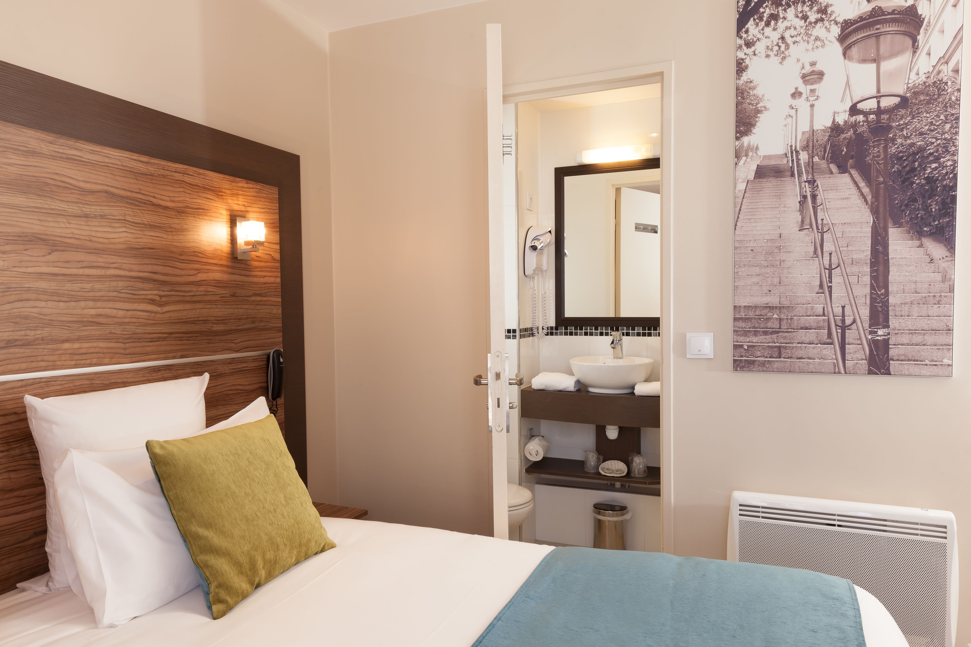 Foto - Hotel Apolonia Paris Montmartre; Sure Hotel Collection by Best Western