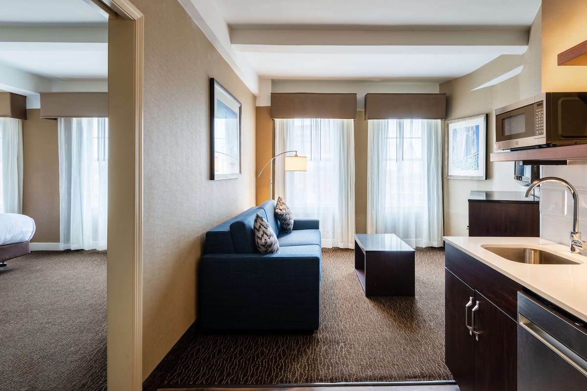 1 habitación, ropa de cama de alta calidad y colchones con pillow-top