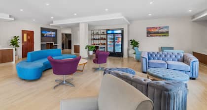 Roundhouse Suites