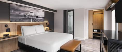 Standard Room, 1 Queen Bed, Non Smoking, Refrigerator | In-room safe, desk, laptop workspace, blackout drapes