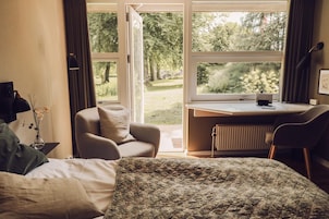 Roupas de cama antialérgicas, camas com colchões pillow-top