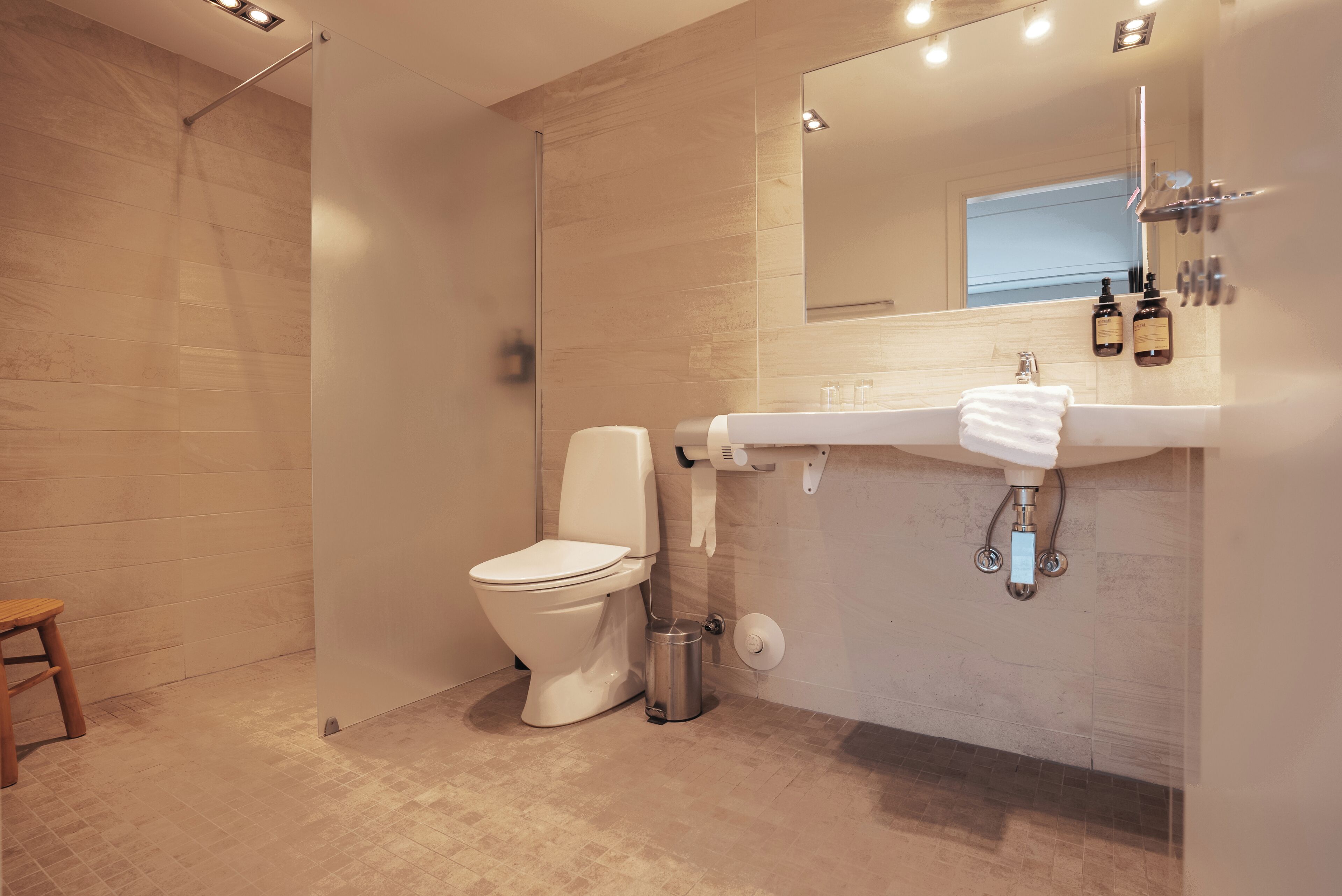 junior suite, 1 bedroom, connecting rooms, park view | 1 bedroom, hypo-allergenic bedding, pillow-top beds, desk