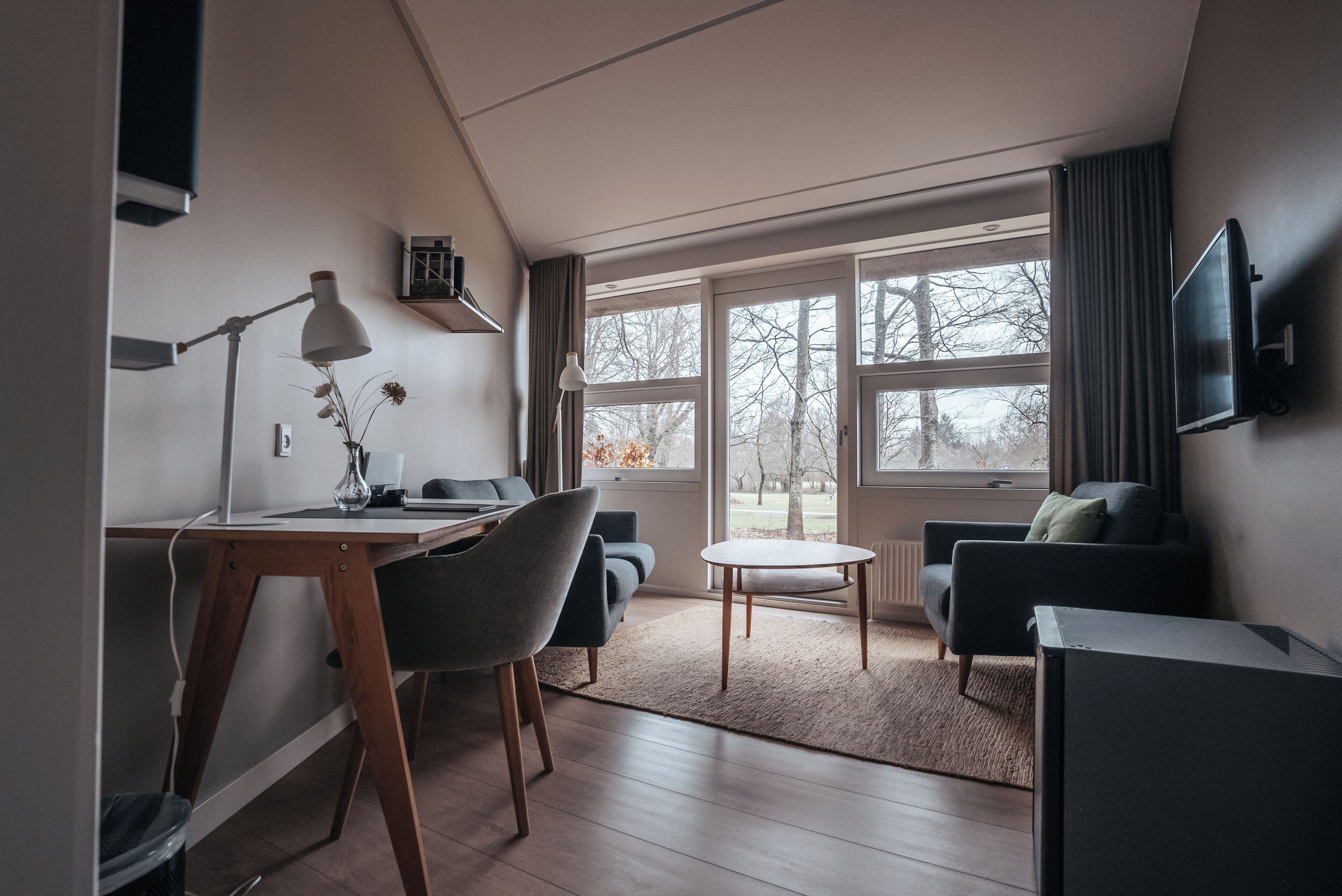 junior suite, 1 bedroom, connecting rooms, park view | 1 bedroom, hypo-allergenic bedding, pillow-top beds, desk