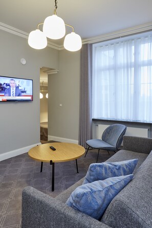 Exclusive Room | Down comforters, minibar, in-room safe, individually decorated