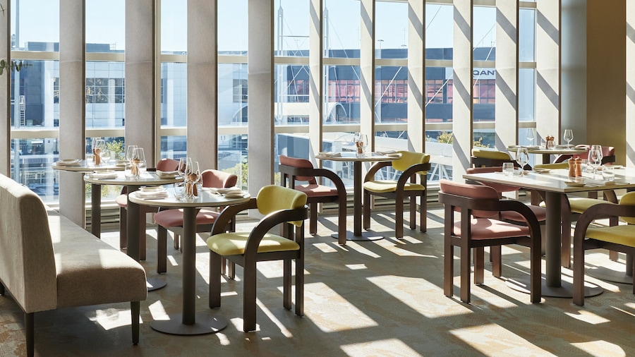 PARKROYAL Melbourne Airport