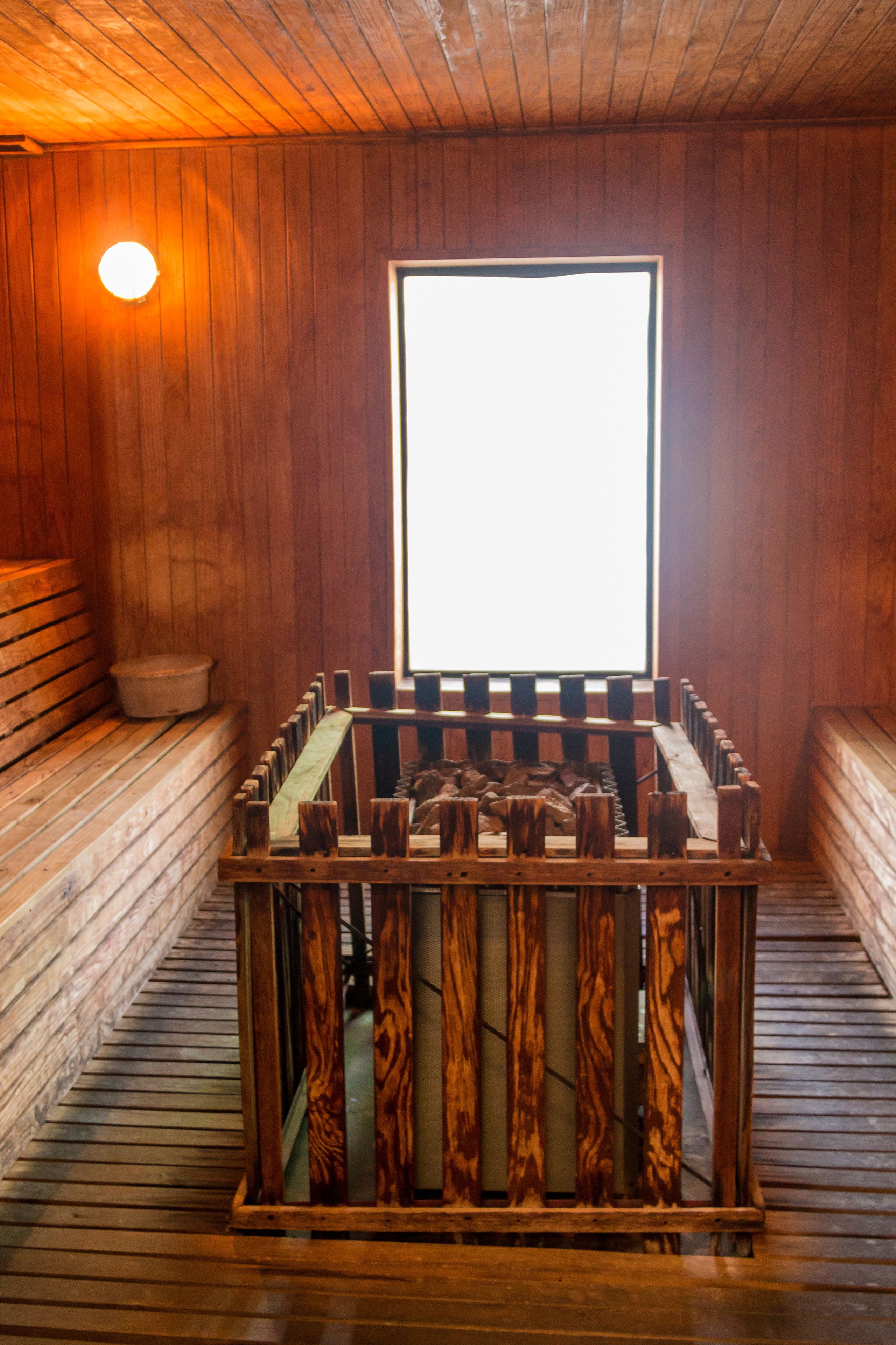 couples treatment room(s), body treatments, hot stone massages