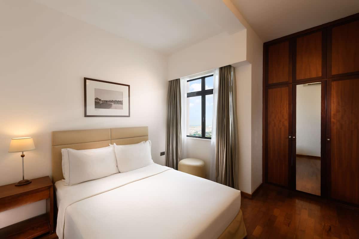 In-room safe, blackout drapes, soundproofing, iron/ironing board