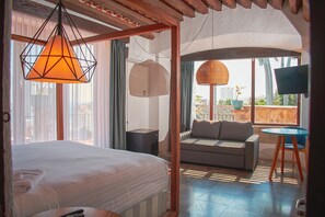 Suite King | Coffres-forts dans les chambres, décoration personnalisée