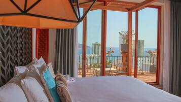 In-room safe, individually decorated, individually furnished, desk