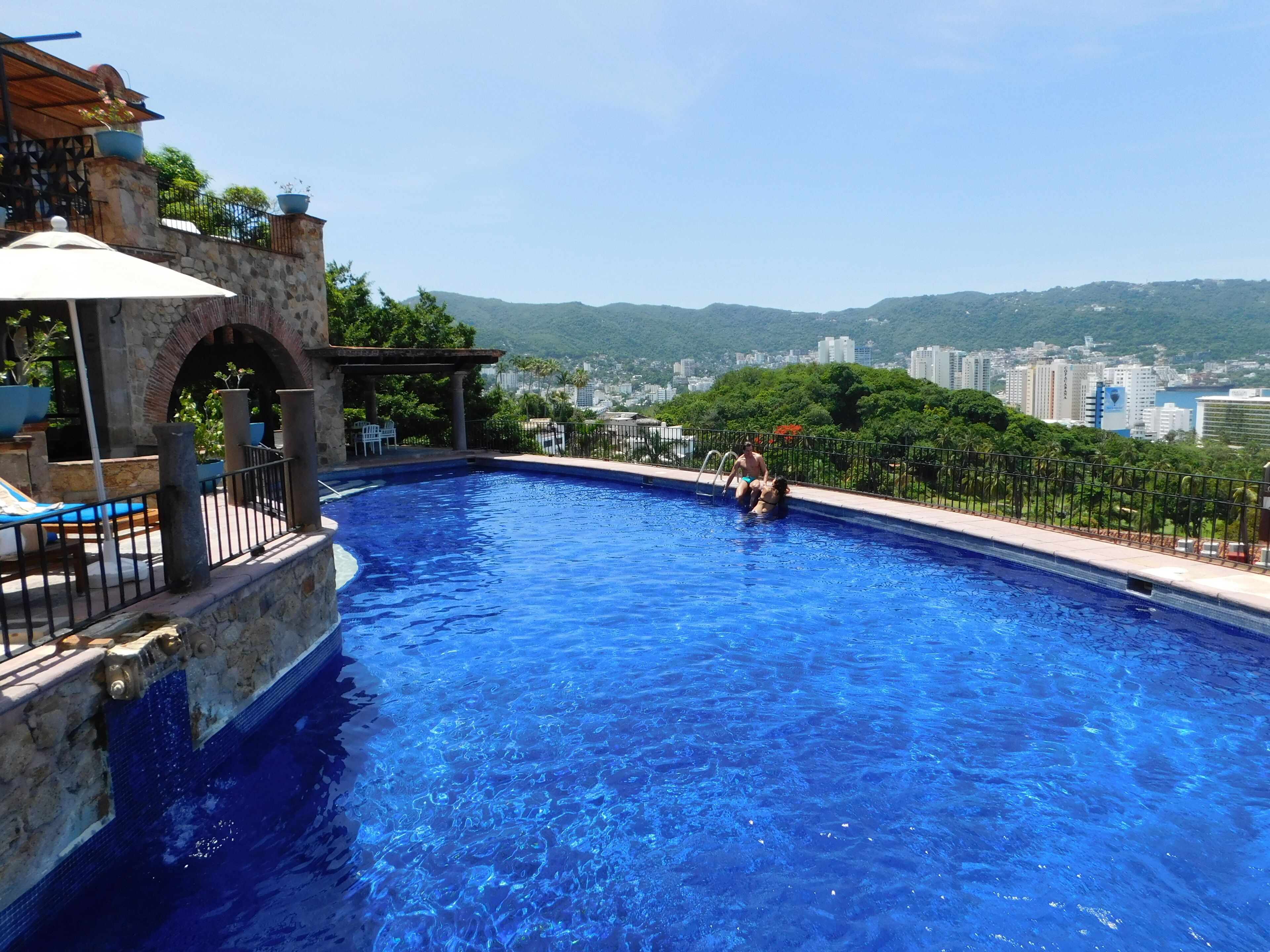 Piscine extérieure, piscine sur le toit