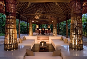 Body treatments, facials, massage/treatment rooms