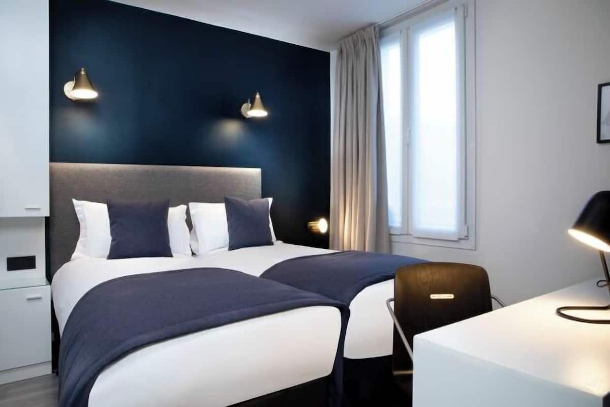 1 chambre, coffres-forts dans les chambres, bureau