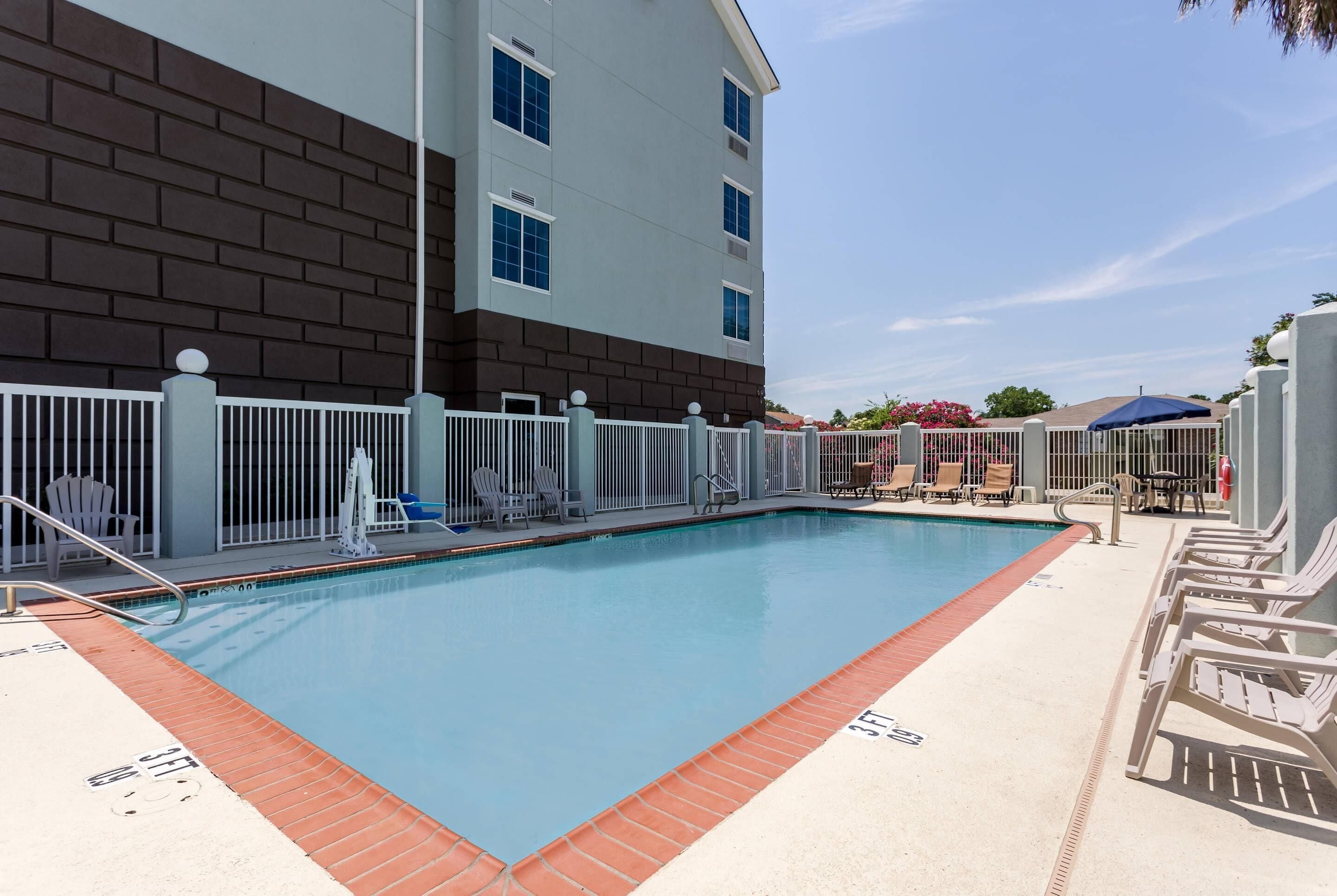 Seasonal outdoor pool