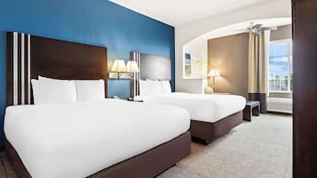 Suite, varias camas, para no fumadores | Cortinas blackout, tabla de planchar con plancha y cunas gratuitas