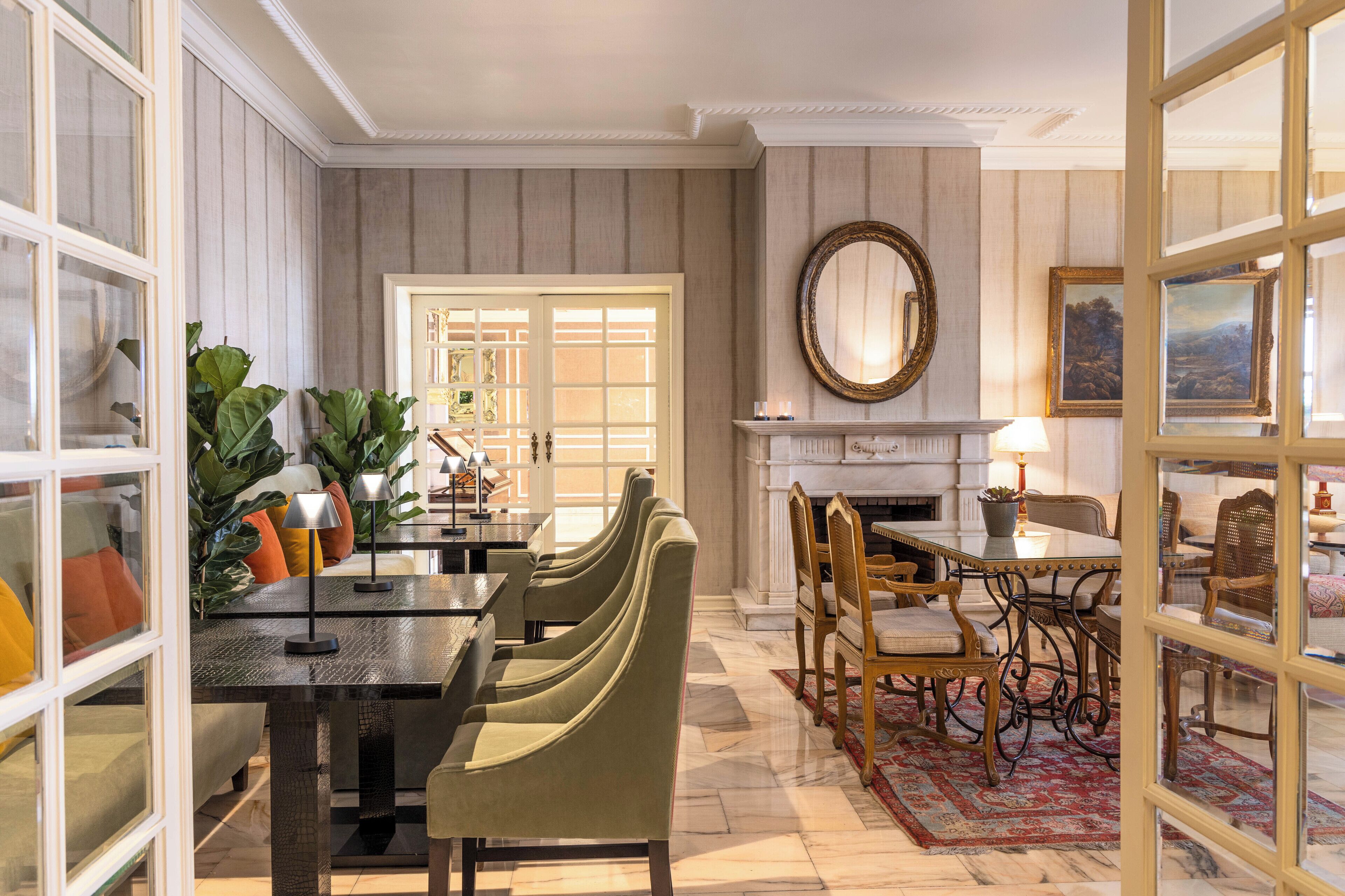 LCD-televisio, DVD-soitin