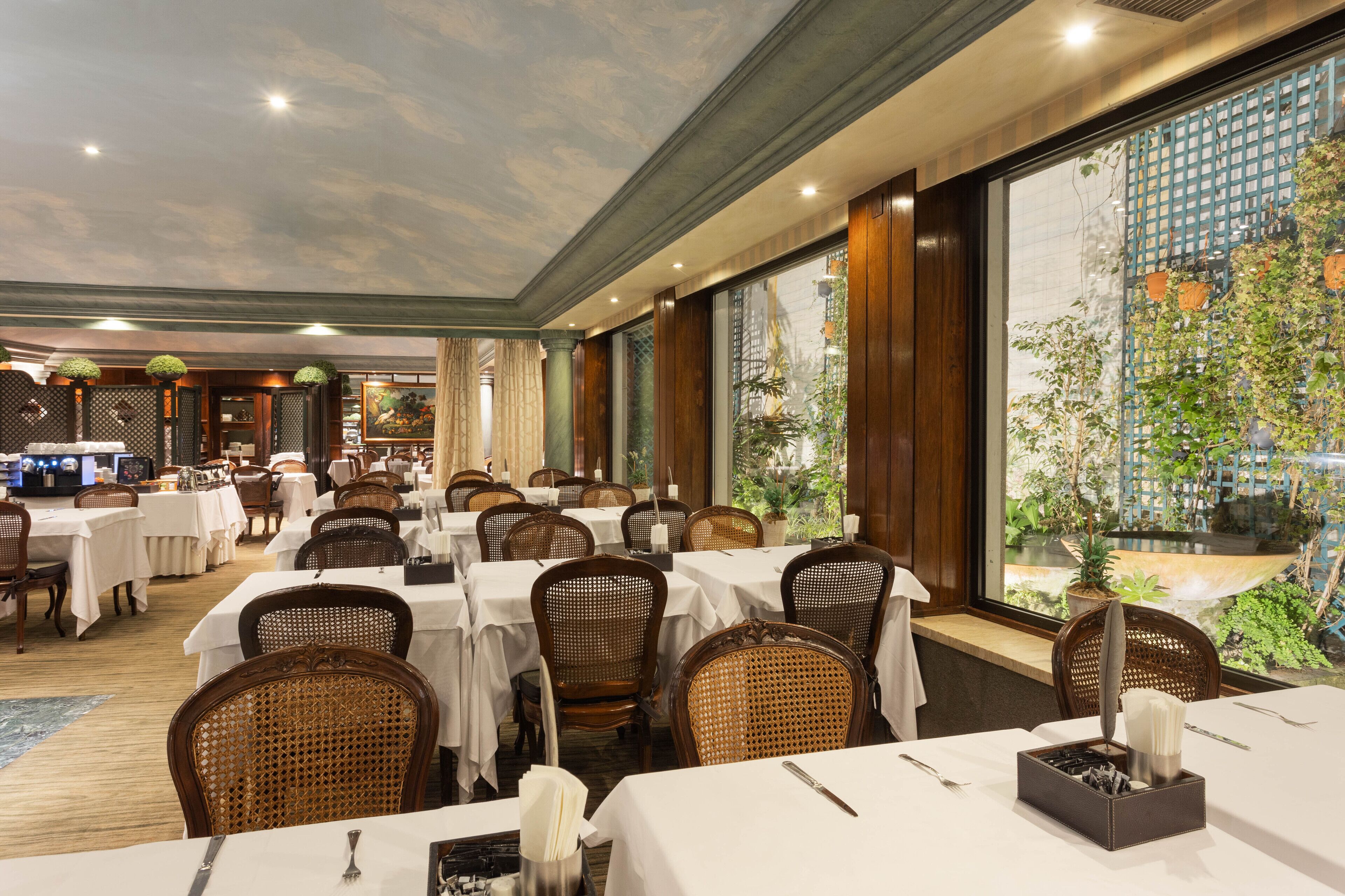 daily buffet breakfast (eur 18 per person)