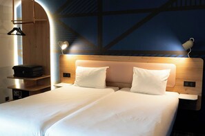 Standard Suite, Multiple Beds | Minibar, in-room safe, desk, soundproofing