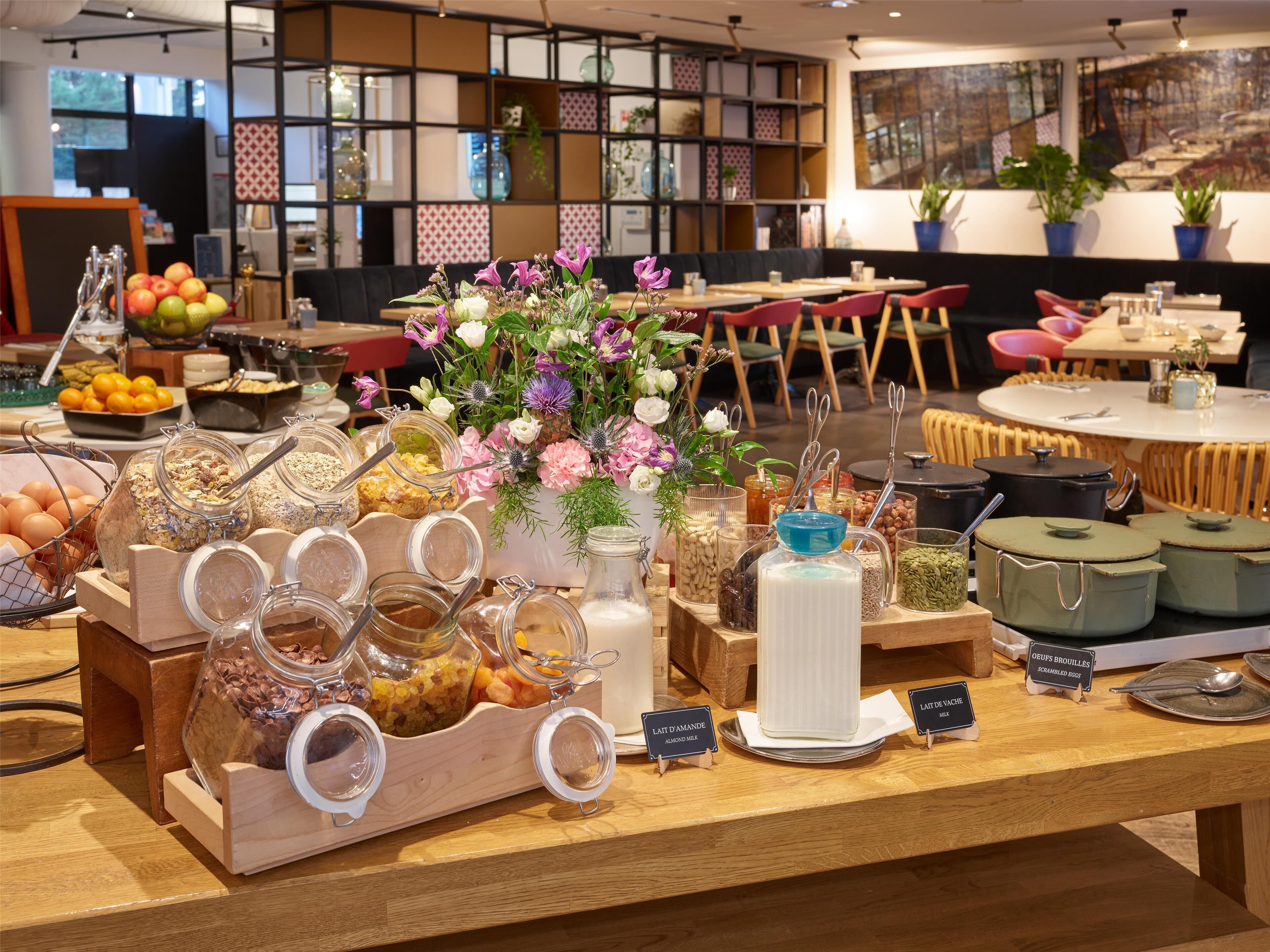 daily buffet breakfast (eur 21 per person)