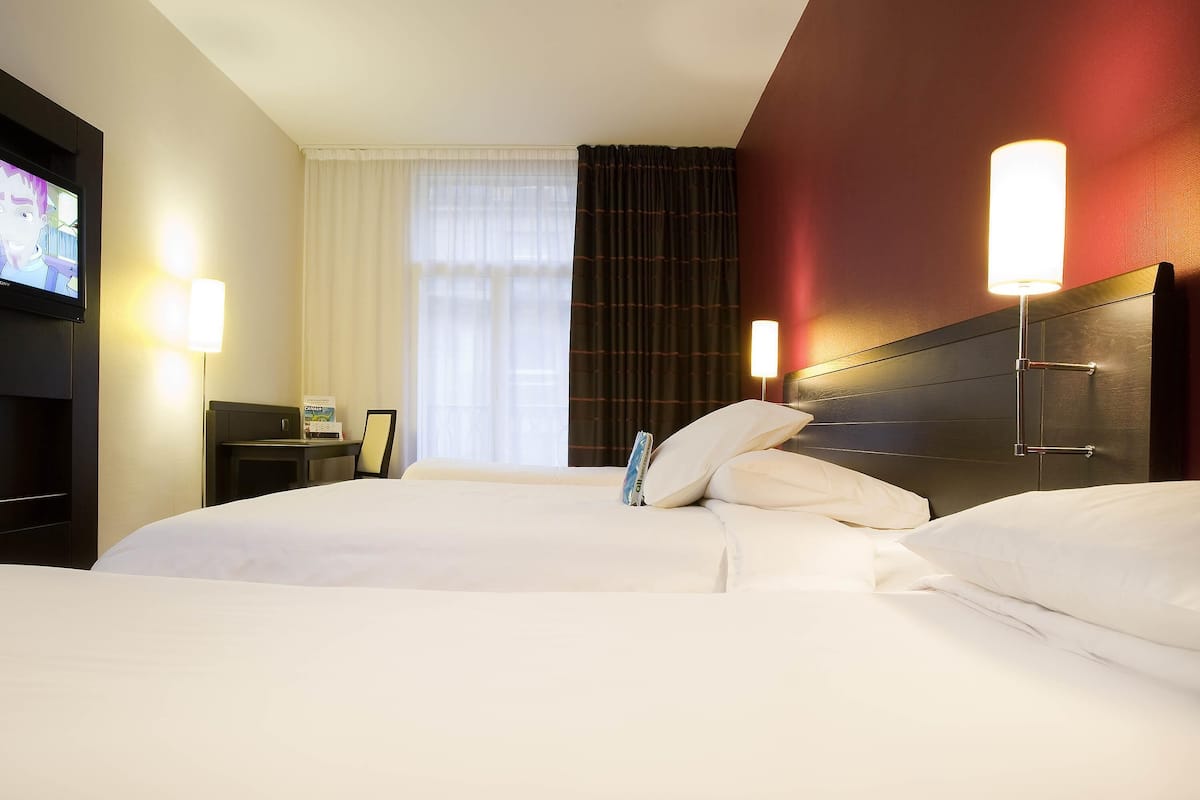 Standard Room, 2 Twin Beds | Exterior