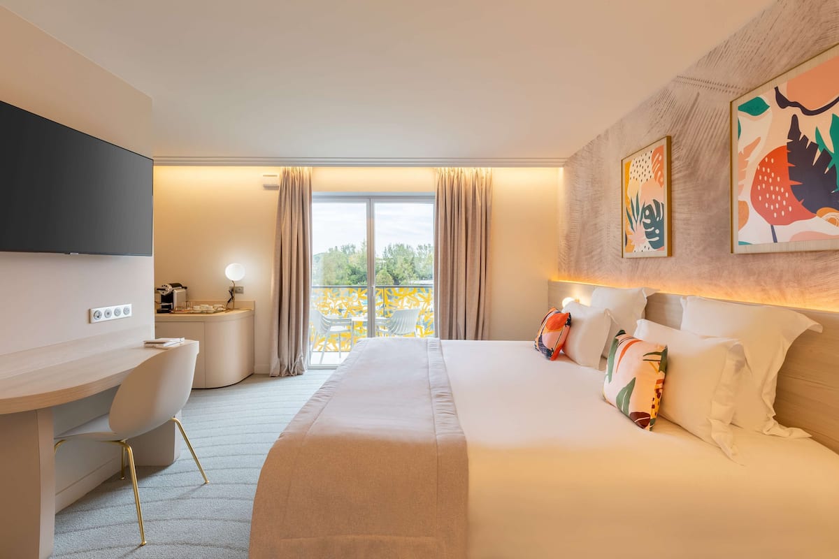 1 bedroom, minibar, in-room safe, desk