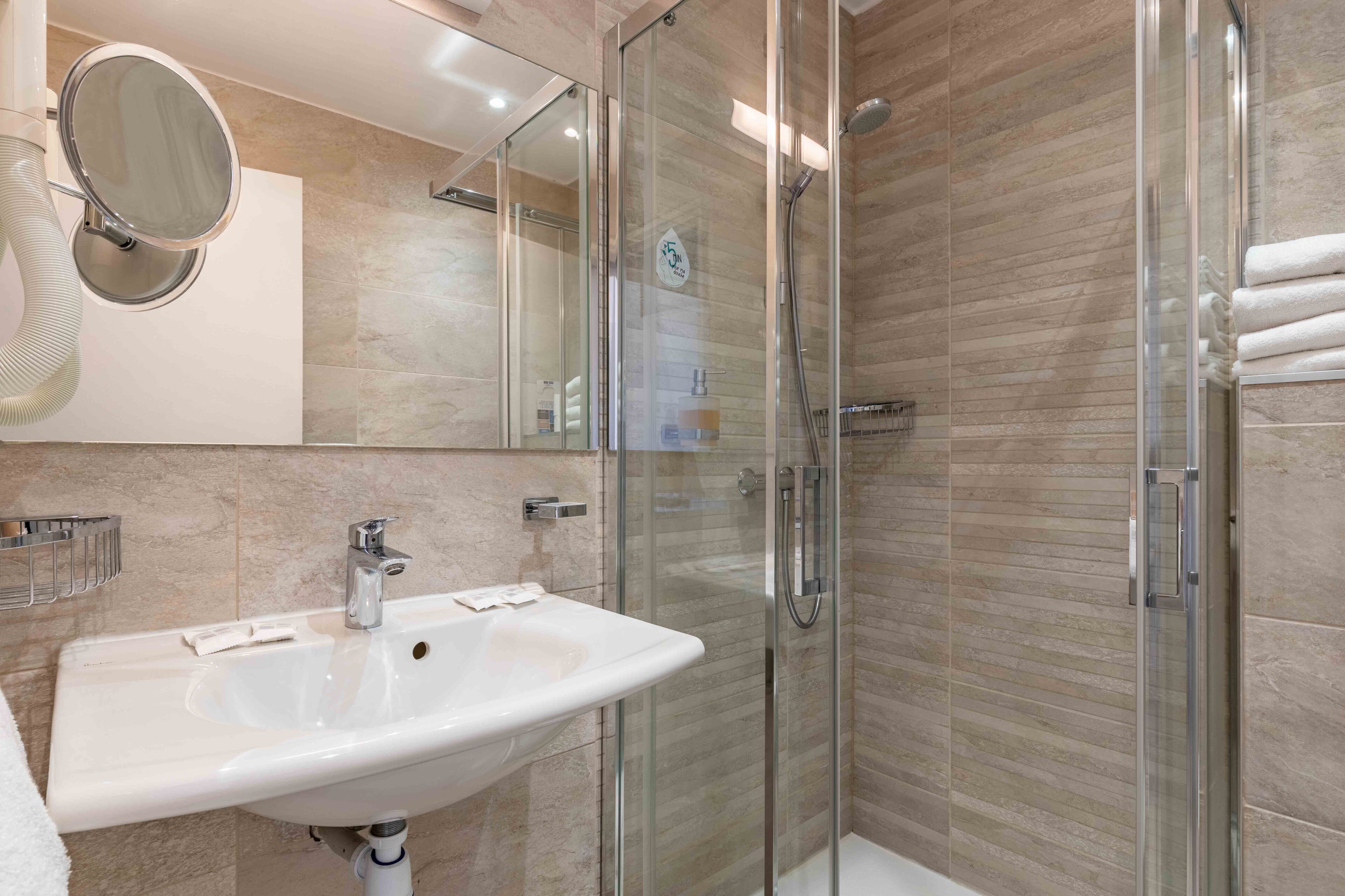 Photo - Hotel Kyriad Saint Malo Centre Plage