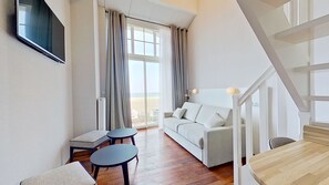 Duplex, Sea View (for 4)