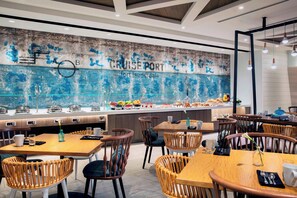 Daily full breakfast (USD 22 per person)