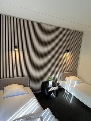 Executive Double Room - Room for Rent-Skuldelev Kro (Skibby)