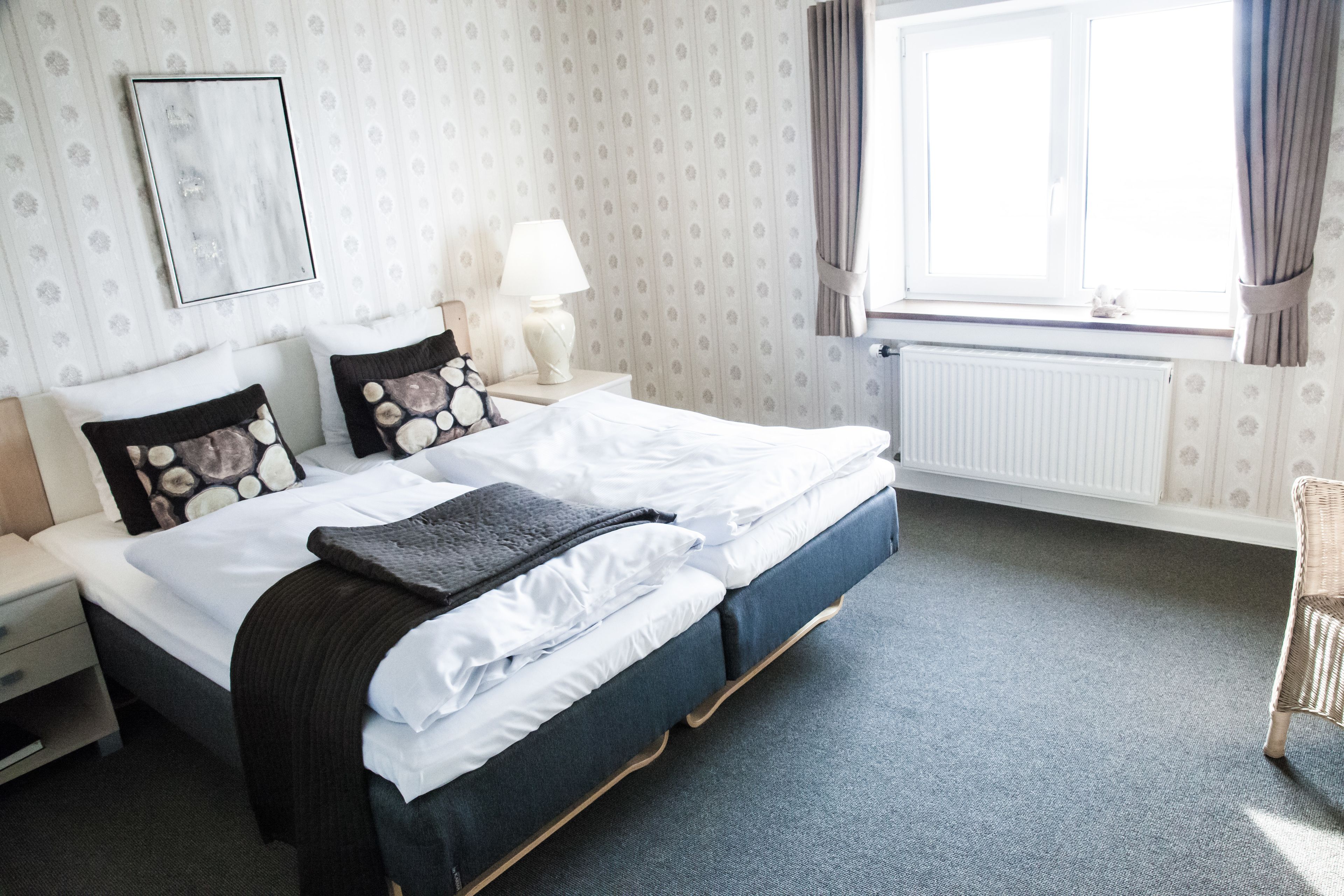 comfort room, bay view | premium bedding, iron/ironing board, free wifi, bed sheets