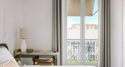 Yelo Lumière Hotel Centre Ville, Sonder Hotel by Marriott Bonvoy