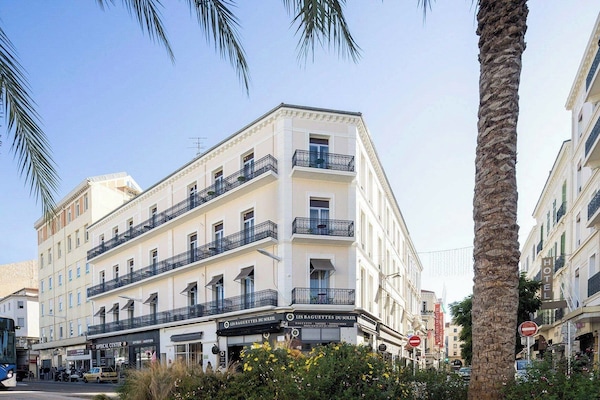 Crisol Lumière - Cannes