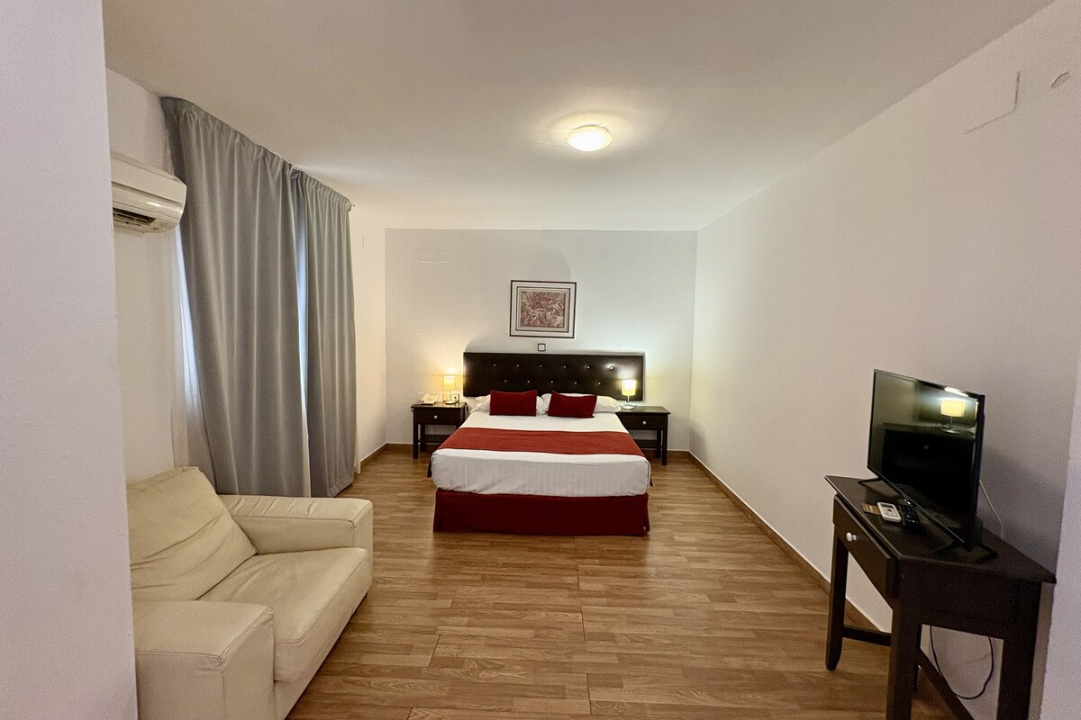 1 bedroom, premium bedding, laptop workspace, bed sheets
