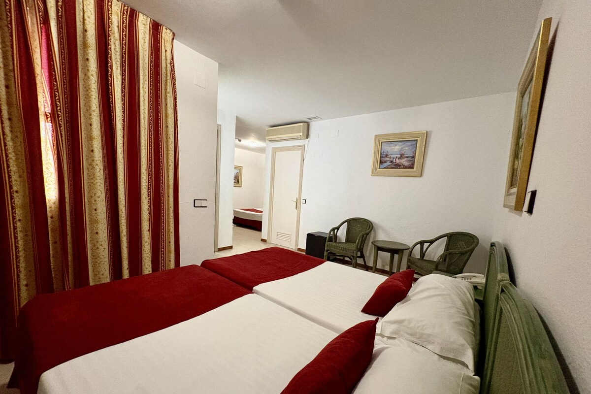 1 bedroom, premium bedding, laptop workspace, bed sheets
