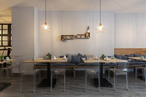 Daily buffet breakfast (EUR 16 per person) - Petit Palace Ruzafa Hotel (Valencia)