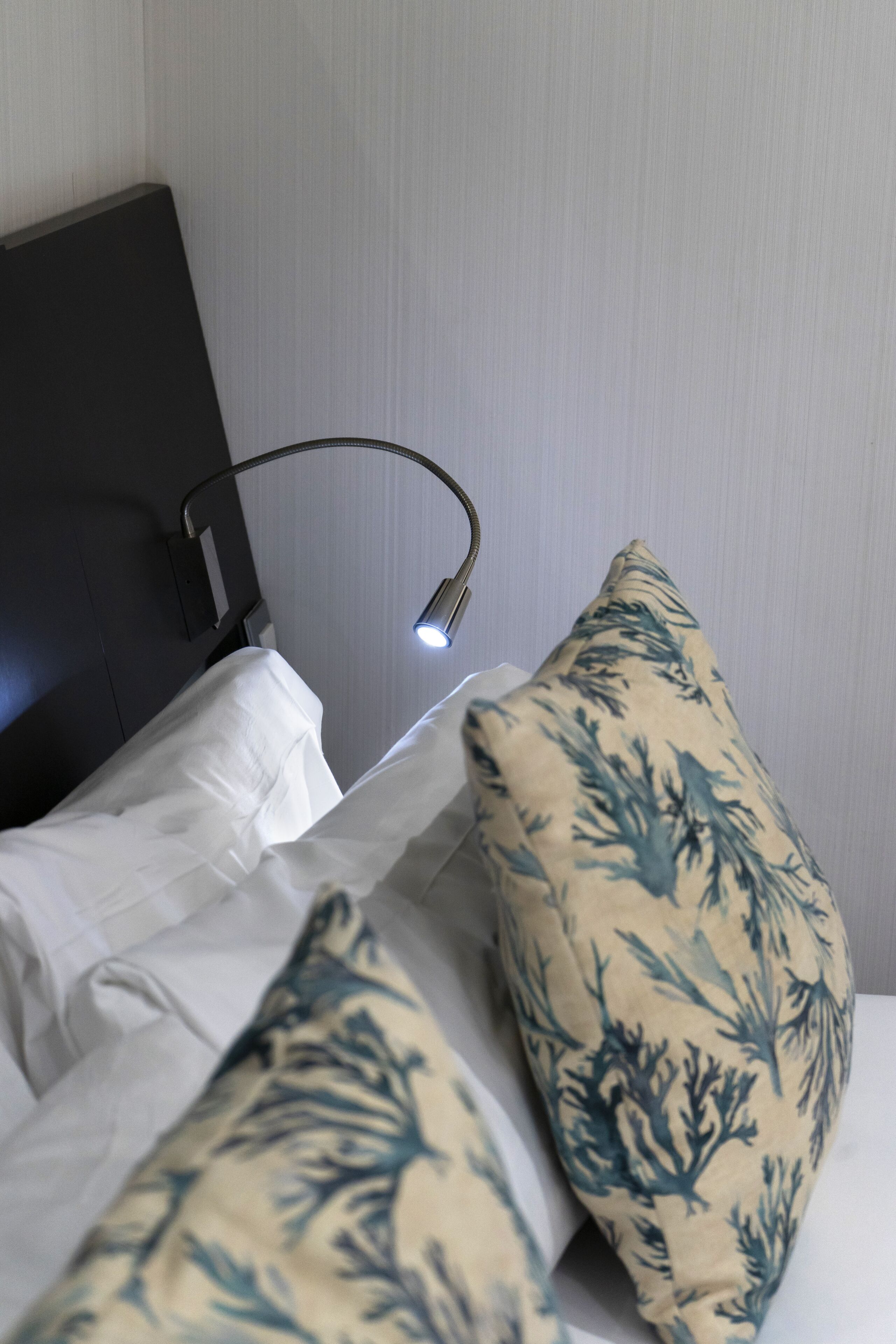 basic double room | minibar, in-room safe, desk, soundproofing