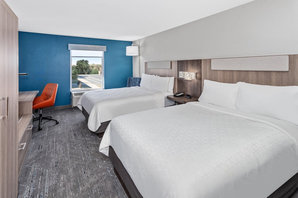 In-room safe, desk, blackout drapes, iron/ironing board