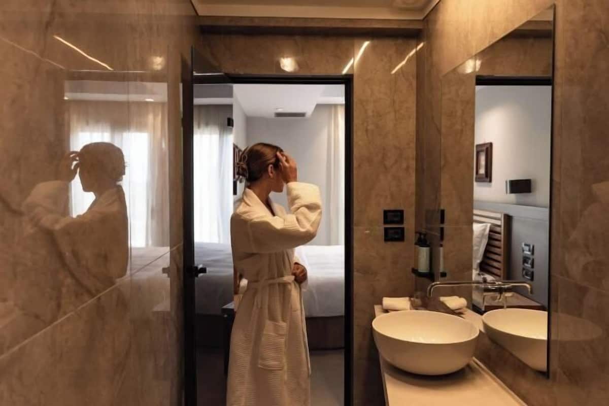 Douche, douche à « effet pluie », articles de toilette écologiques